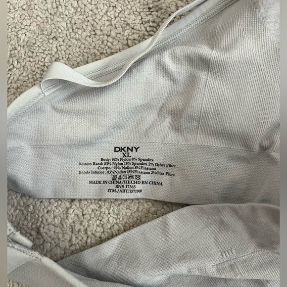 Bundle Of 3 Womens XL Sports Bras Athleisure Puma - Picture 3 of 6